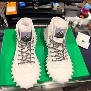 Bottega Veneta Denver Sneaker size 43